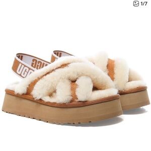 NWOB UGG Disco Cross Slide Slippers
